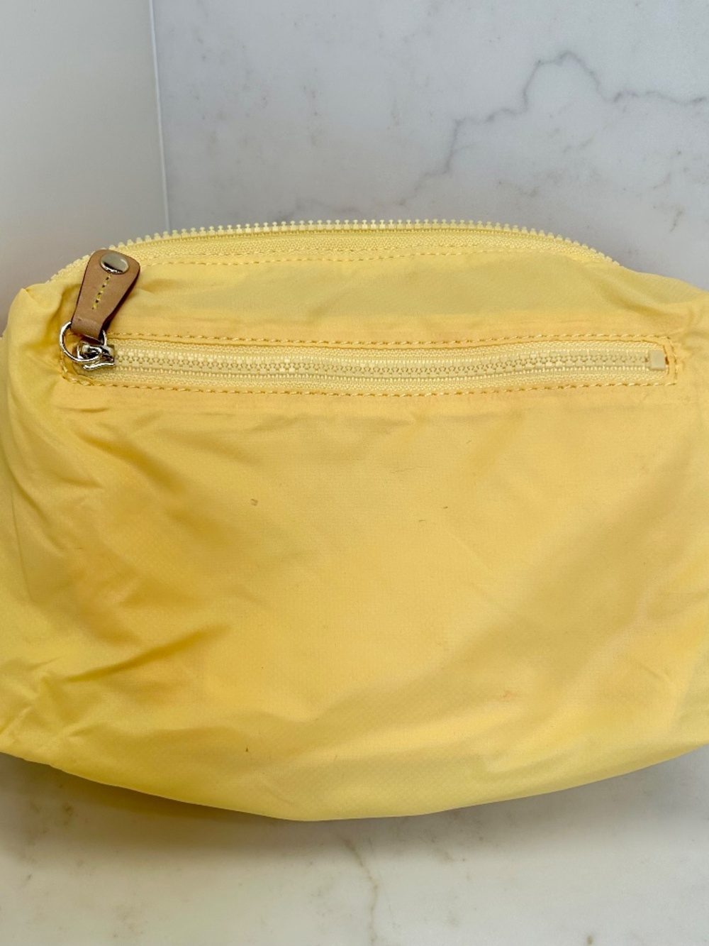 EUC MZ Wallace Medium Buttercup Yellow Mica Cosmetic - Spotless! - Picture 6 of 7